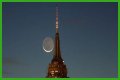 How to See the Moon's Ghostly 'Da Vinci Glow' Phenomenon